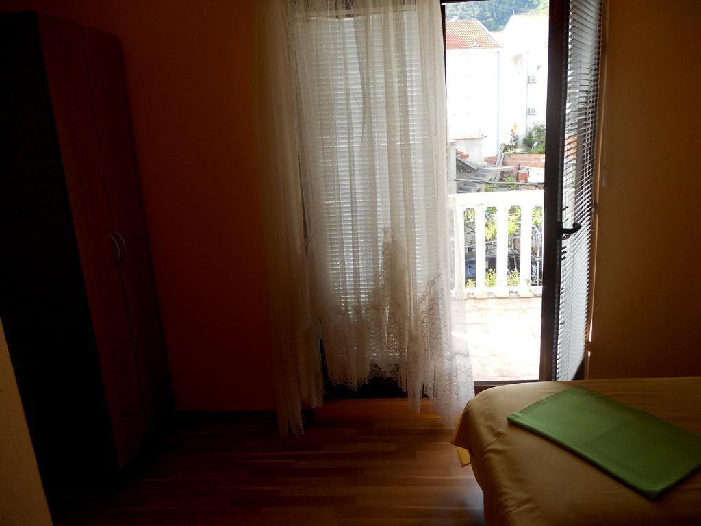 Apartments Marijana Tivat Ruang foto