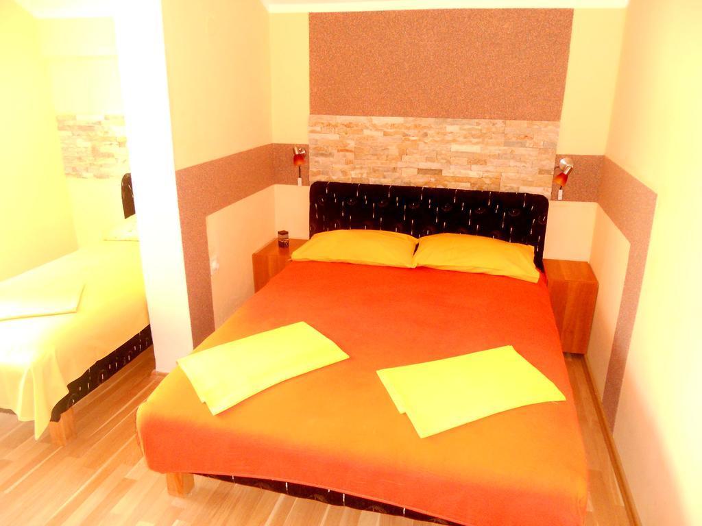 Apartments Marijana Tivat Ruang foto